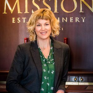 Jo Pearson